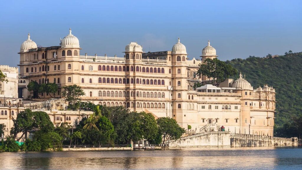 City Palace: The Grandeur of Mewar Architecture