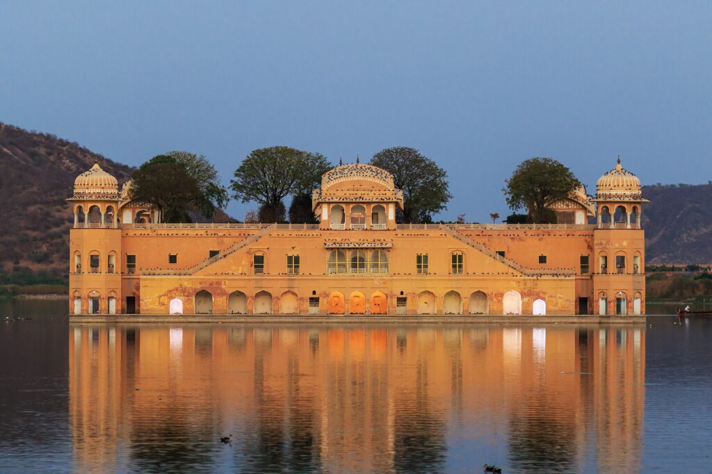Jal Mahal – Stunning Water Palace on Man Sagar Lake