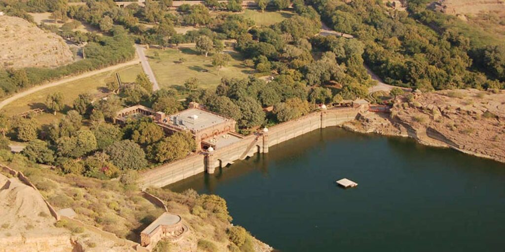 Balsamand Lake: Artificial Lake Surrounded by Lush Greenery