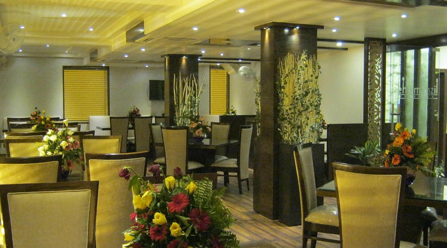 Pehli Manzil Restaurant