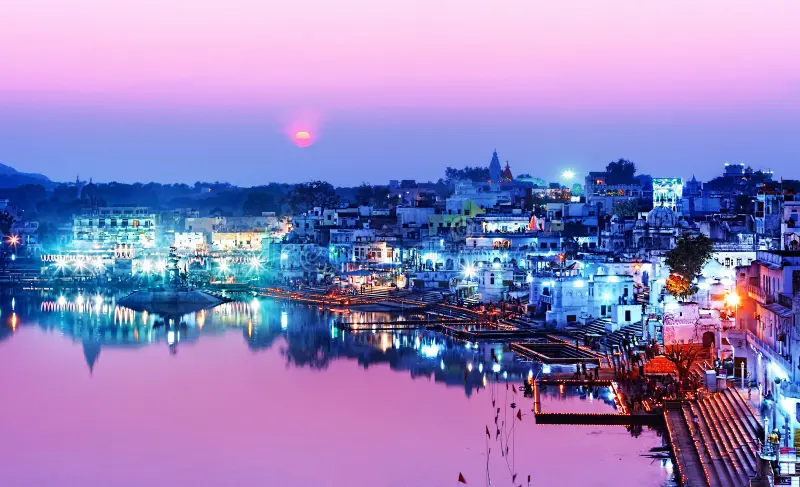 Pushkar Lake – Sacred Lake Surrounded by Ghats and Temples