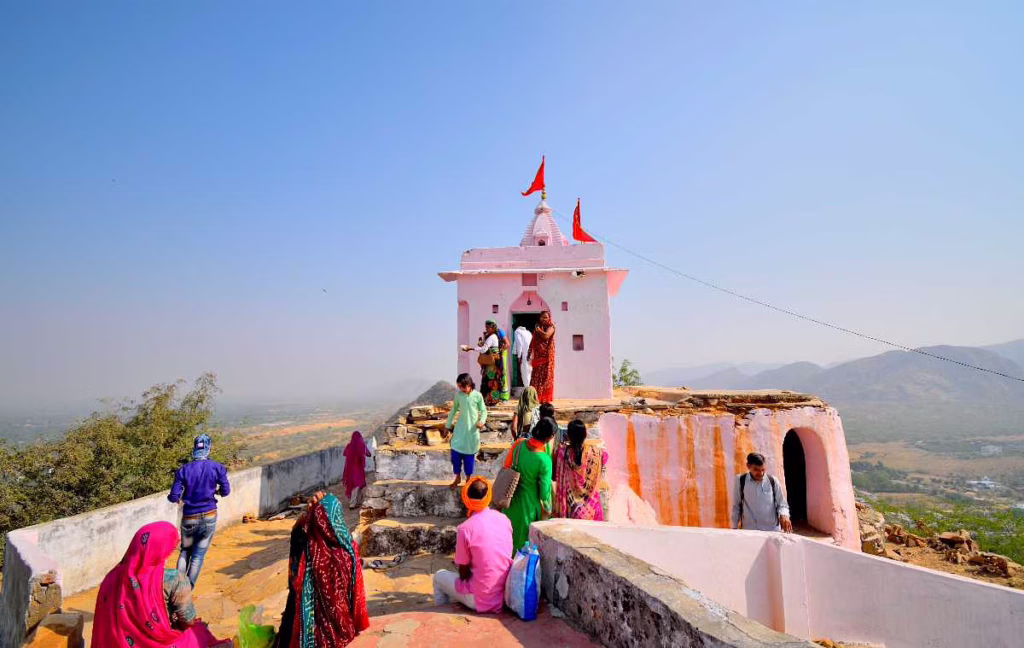 Savitri Temple – Scenic Temple Offering Panoramic Views of Pushkar
