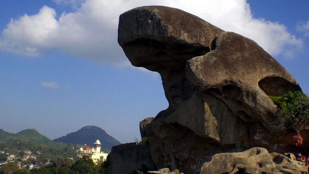 Toad Rock – Unique Rock Formation and a Famous Viewpoint