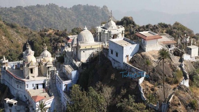 Achalgarh Fort Trek